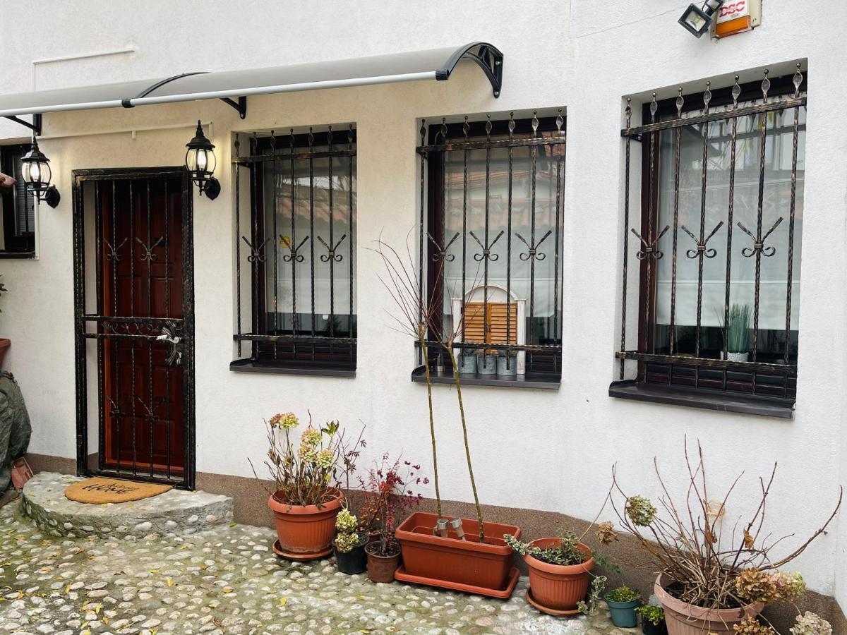 Old Town Home Сараєво Екстер'єр фото